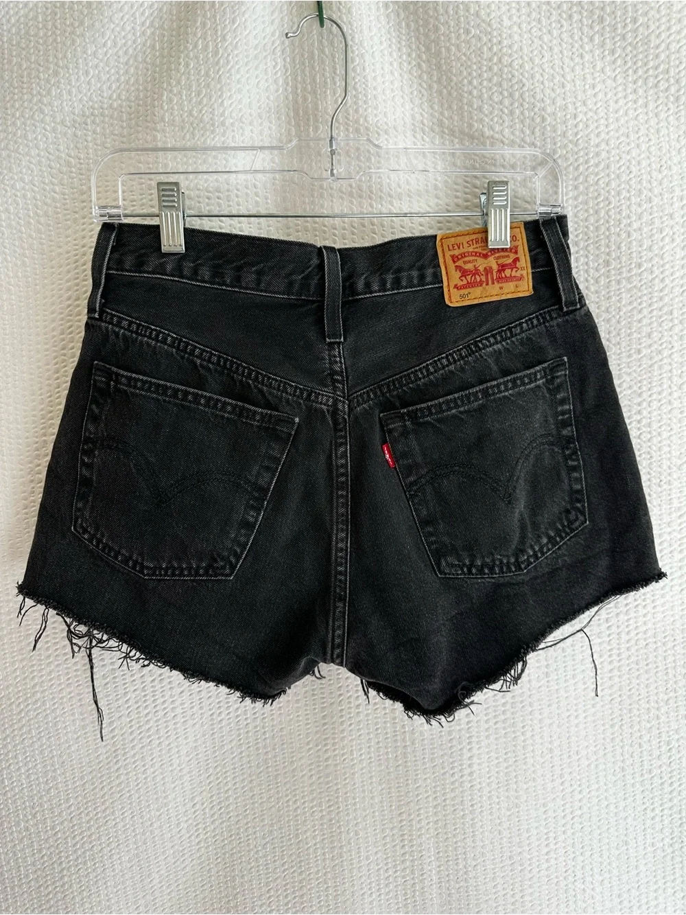 Levi’s 501 Original Black Cutoff Denim Shorts W27 High Rise Raw Hem